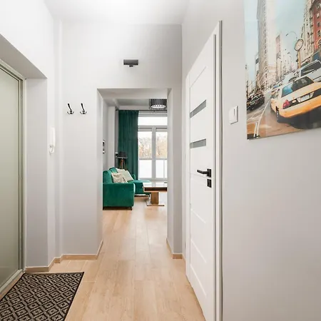 Swietokrzyska Deluxe View By Bookinghost Apartment Warschau